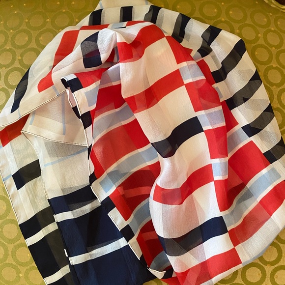 Red white and blue scarf - Picture 1 of 2